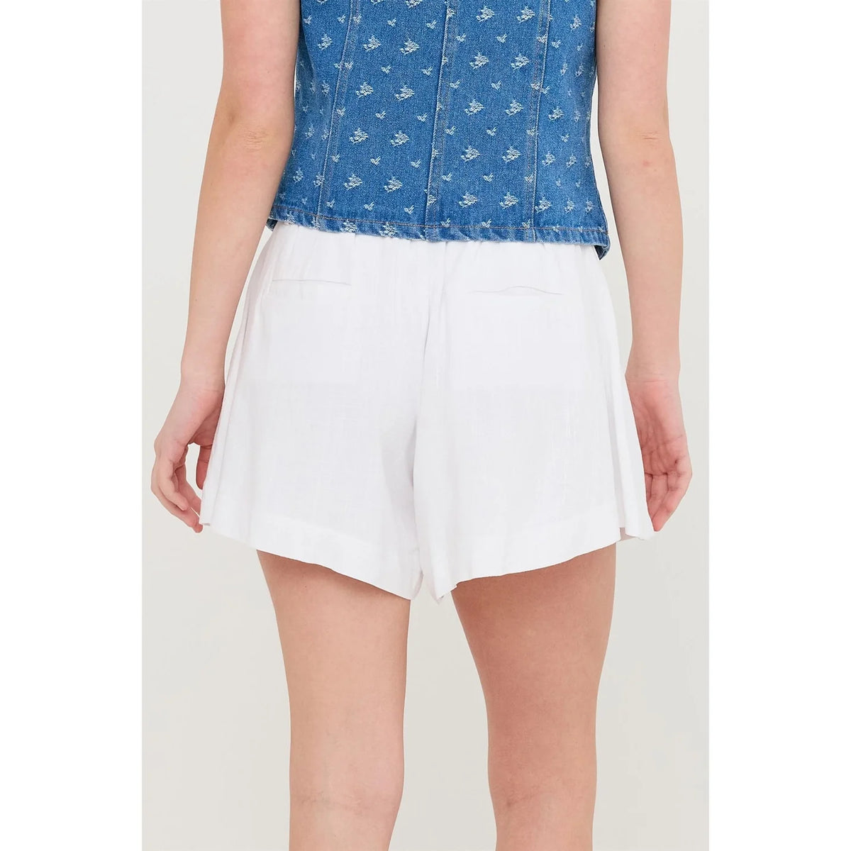 HIGH-WAISTED SHORTS