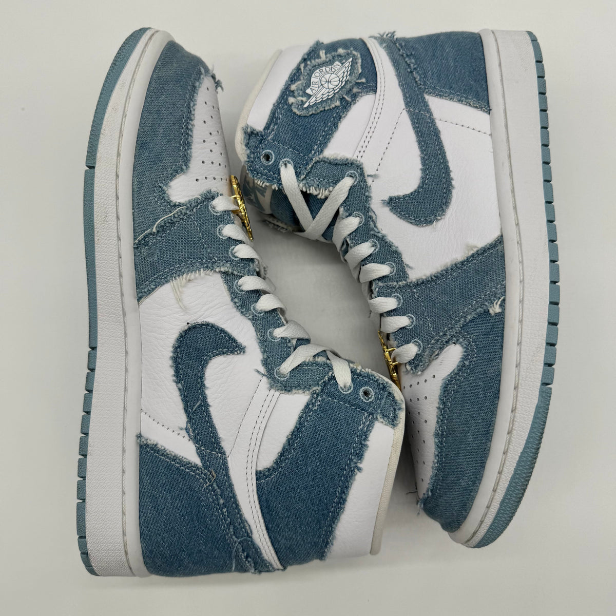 Jordan 1 High Denim