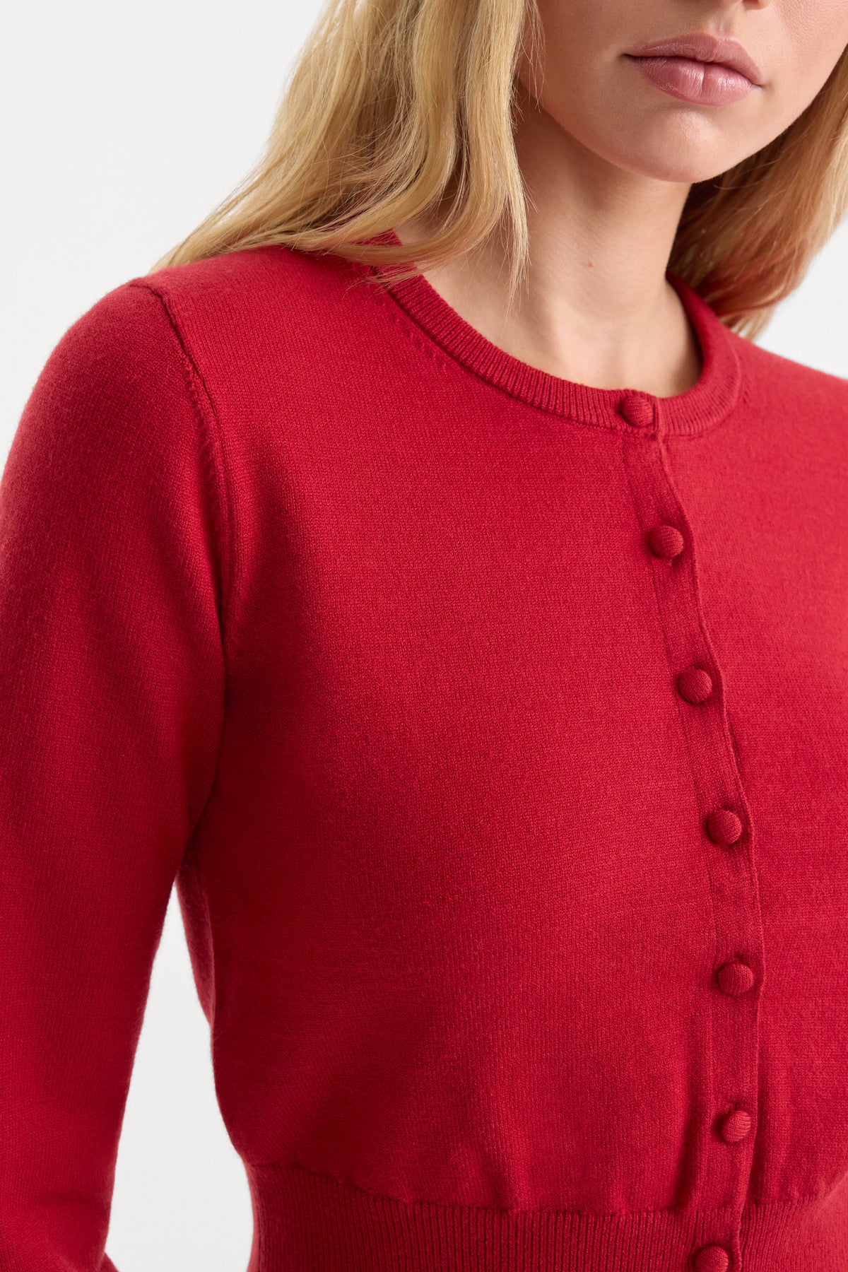 THE FINE KNIT CARDIGAN | CRIMSON ROSE