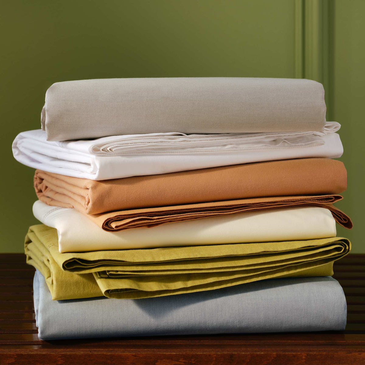 Washed Classic Percale Bedding Move-In Bundle
