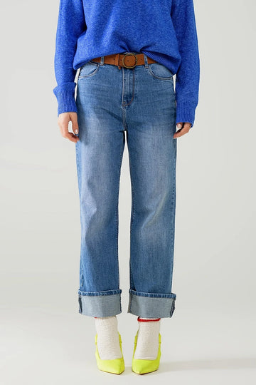 STRAIGHT FIT CUFFED JEANS WITH MID WASH