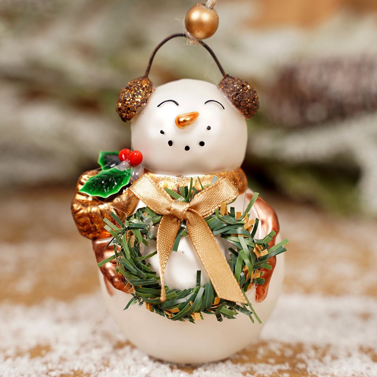 Glass Snowman With Wreath Ornament
