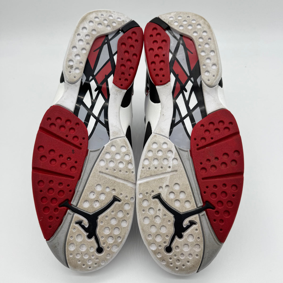 Jordan 8 Bug Bunny (2013)