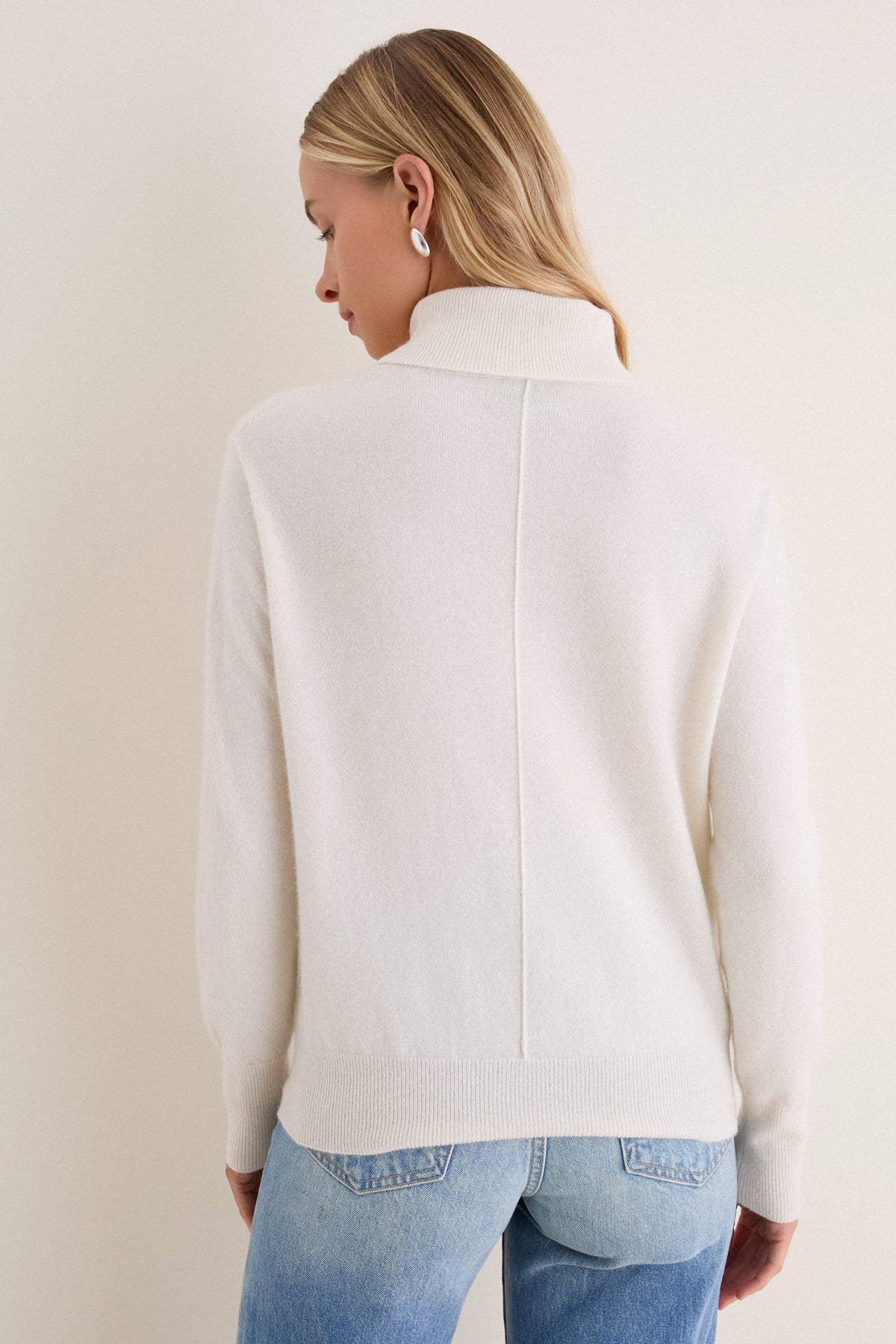 Ivory Cashmere Evelyn Turtleneck
