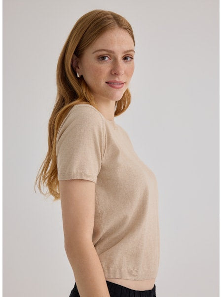 SHORT SLEEVE CREW NECK KNIT TOP