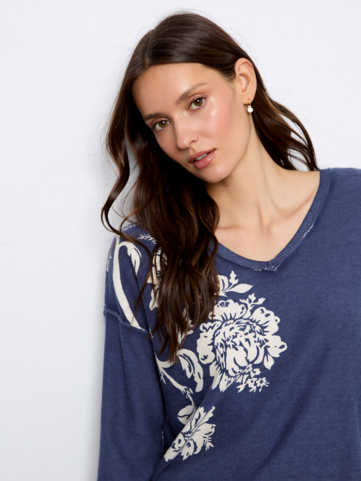Reversible Floral V-Neck Sweater - Flowers