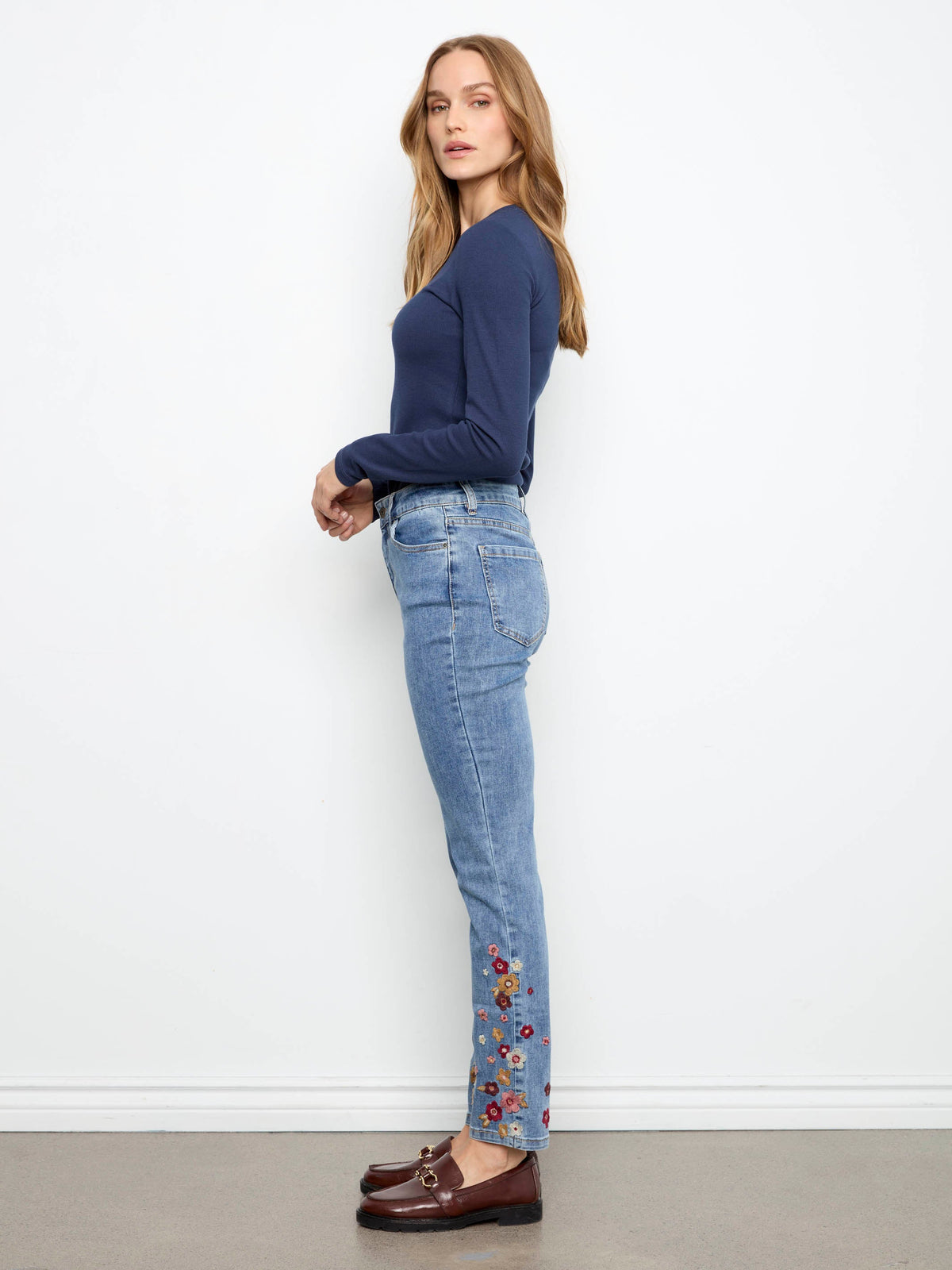 Slim Leg Jeans With Floral Hem Embroidery - Medium Blue