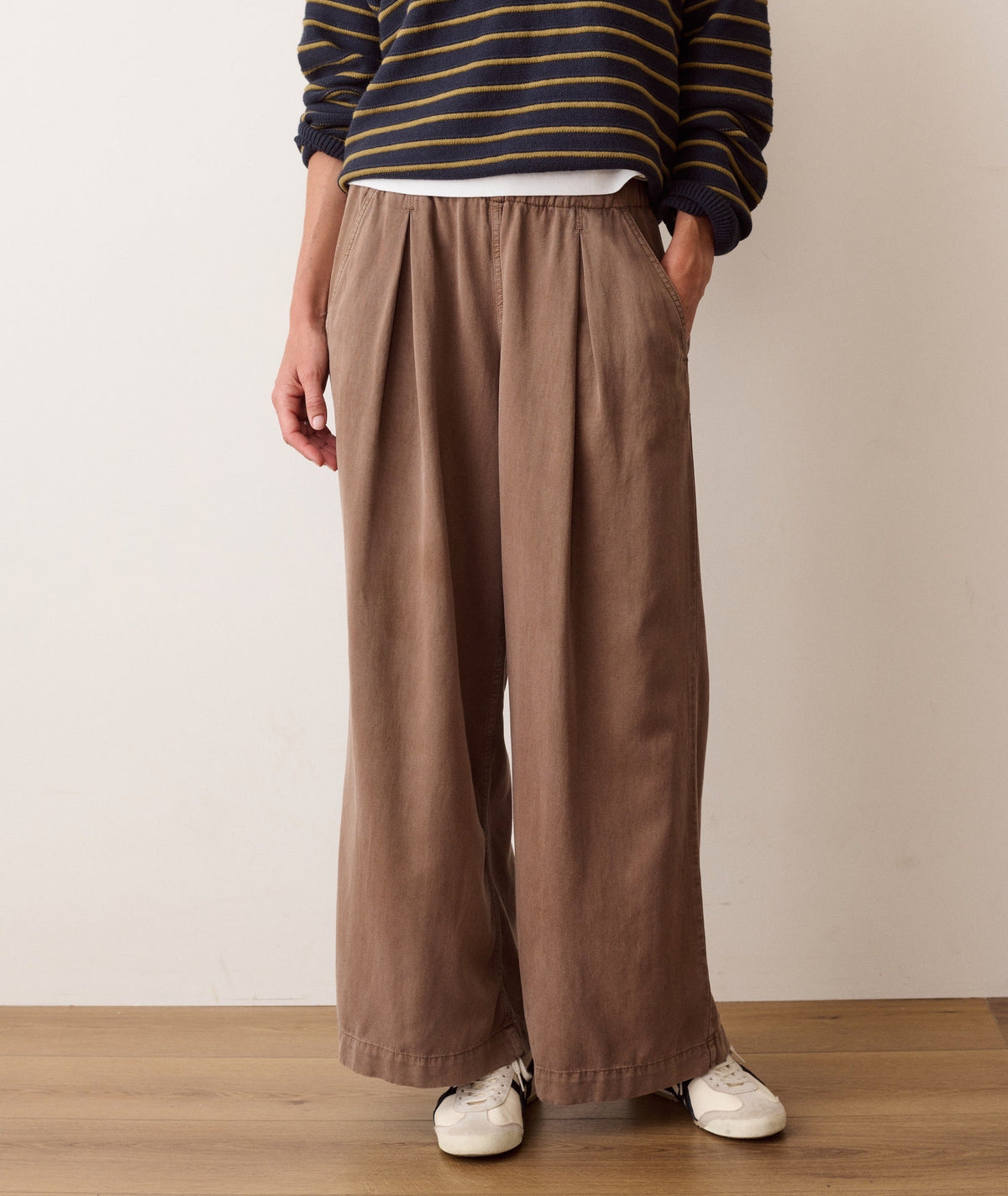 Allison Pleated Wide Leg Trouser