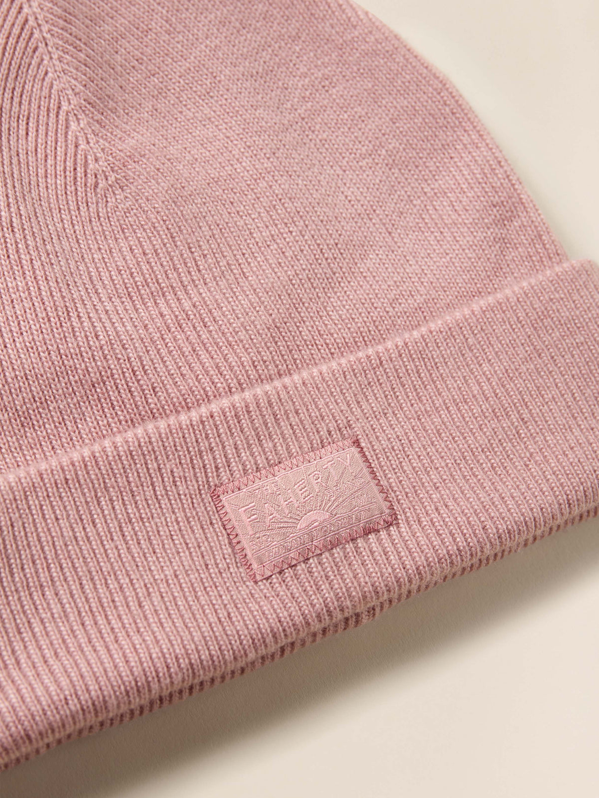 Faherty Essential Beanie - Misty Rose