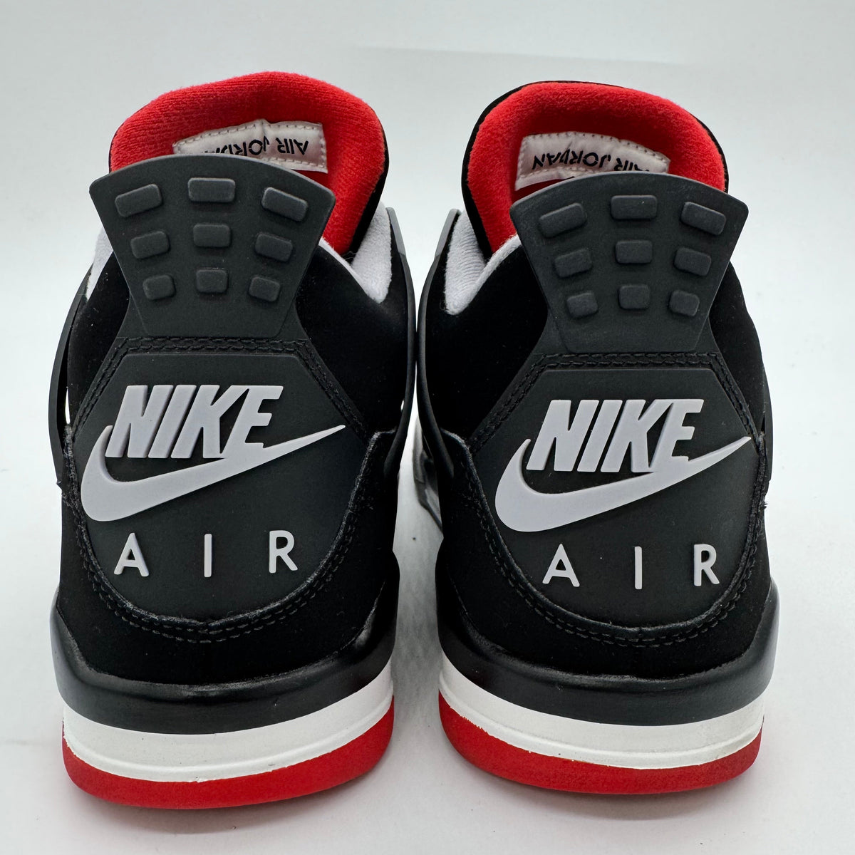 Jordan 4 Bred (2019)