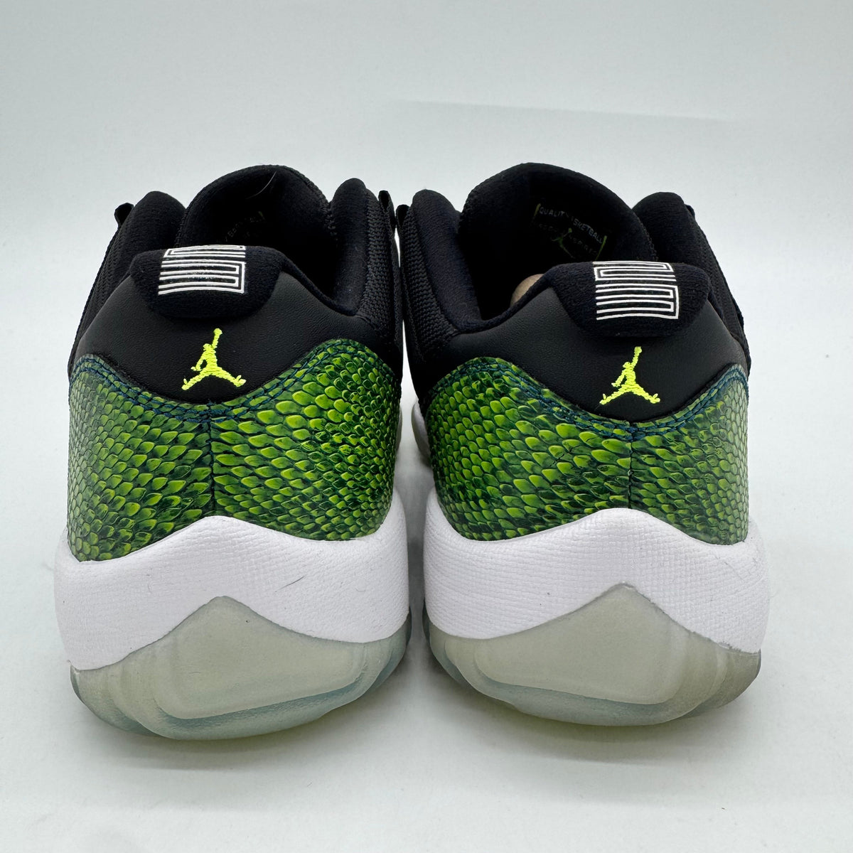 Jordan 11 Low Green Snakeskin