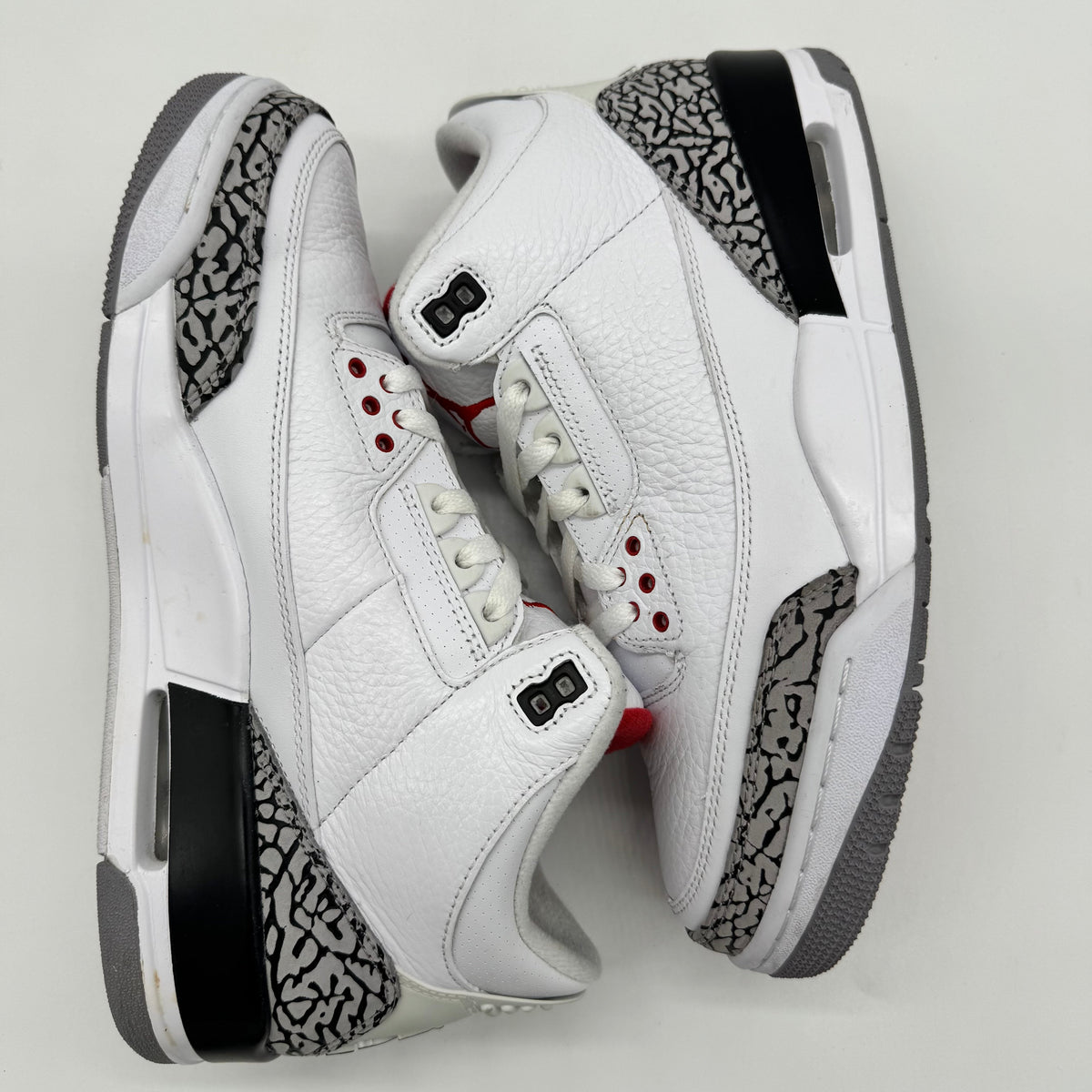 Jordan 3 White Cement (2011)