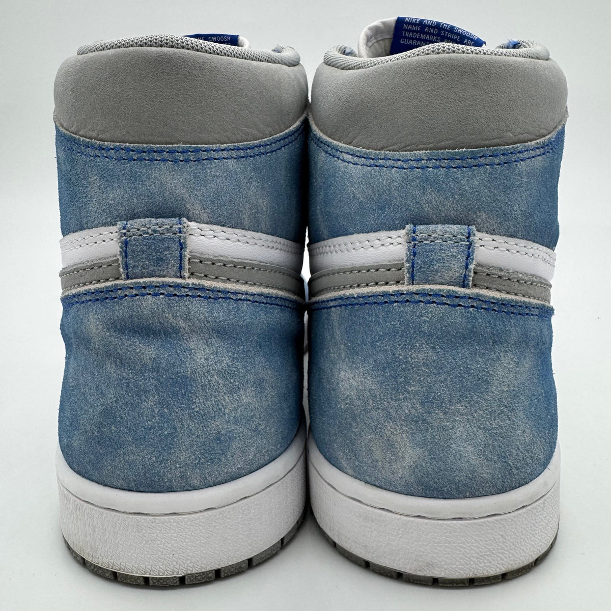 Jordan 1 High Hyper Royal Smoke Grey