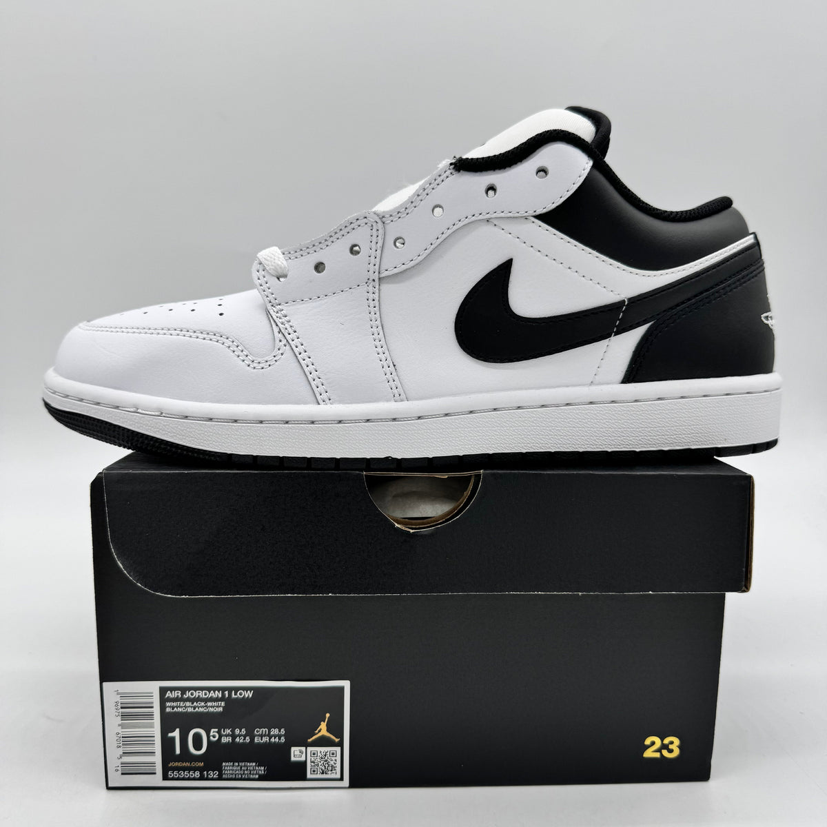 Jordan 1 Low White Black