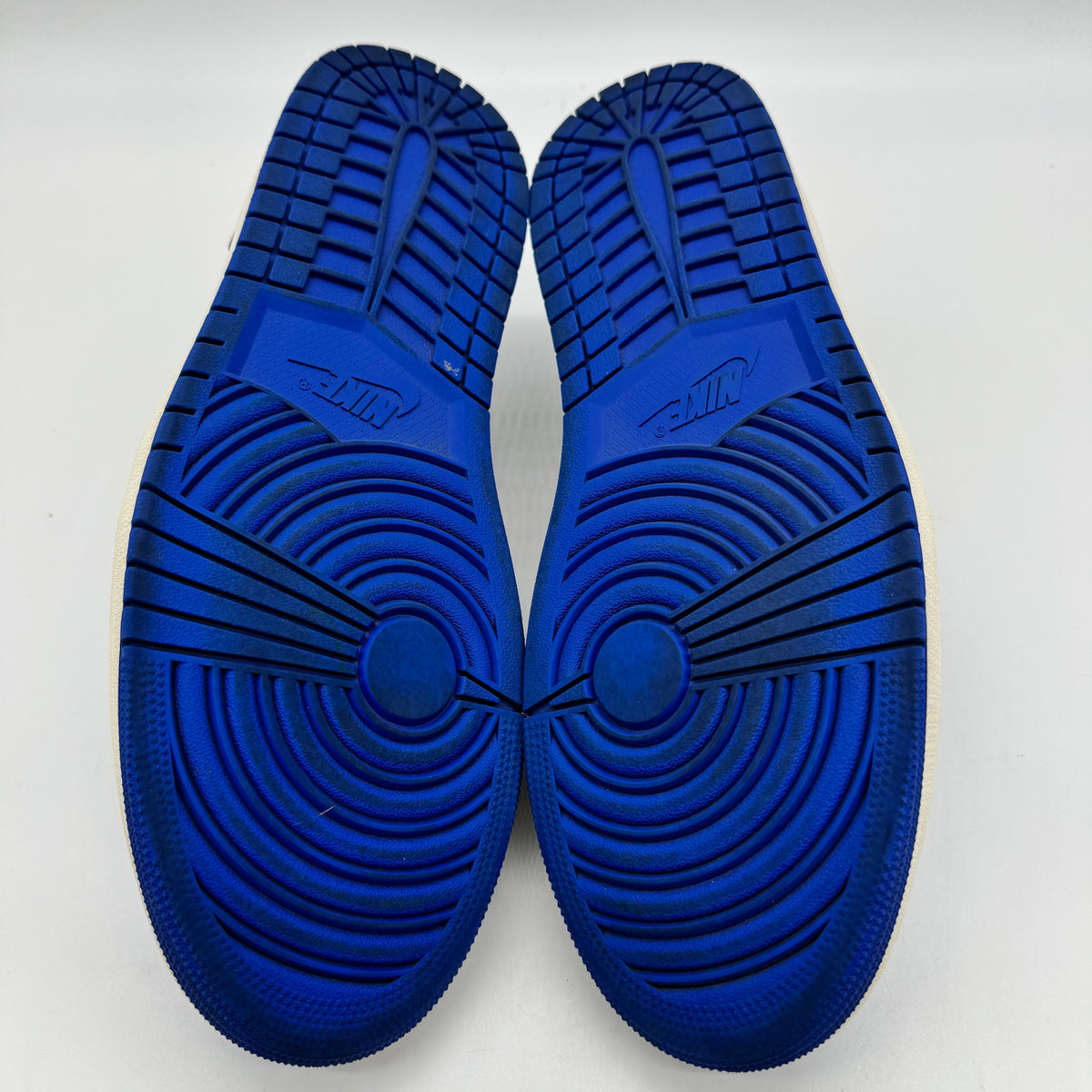 Jordan 11 Low OG Game Royal