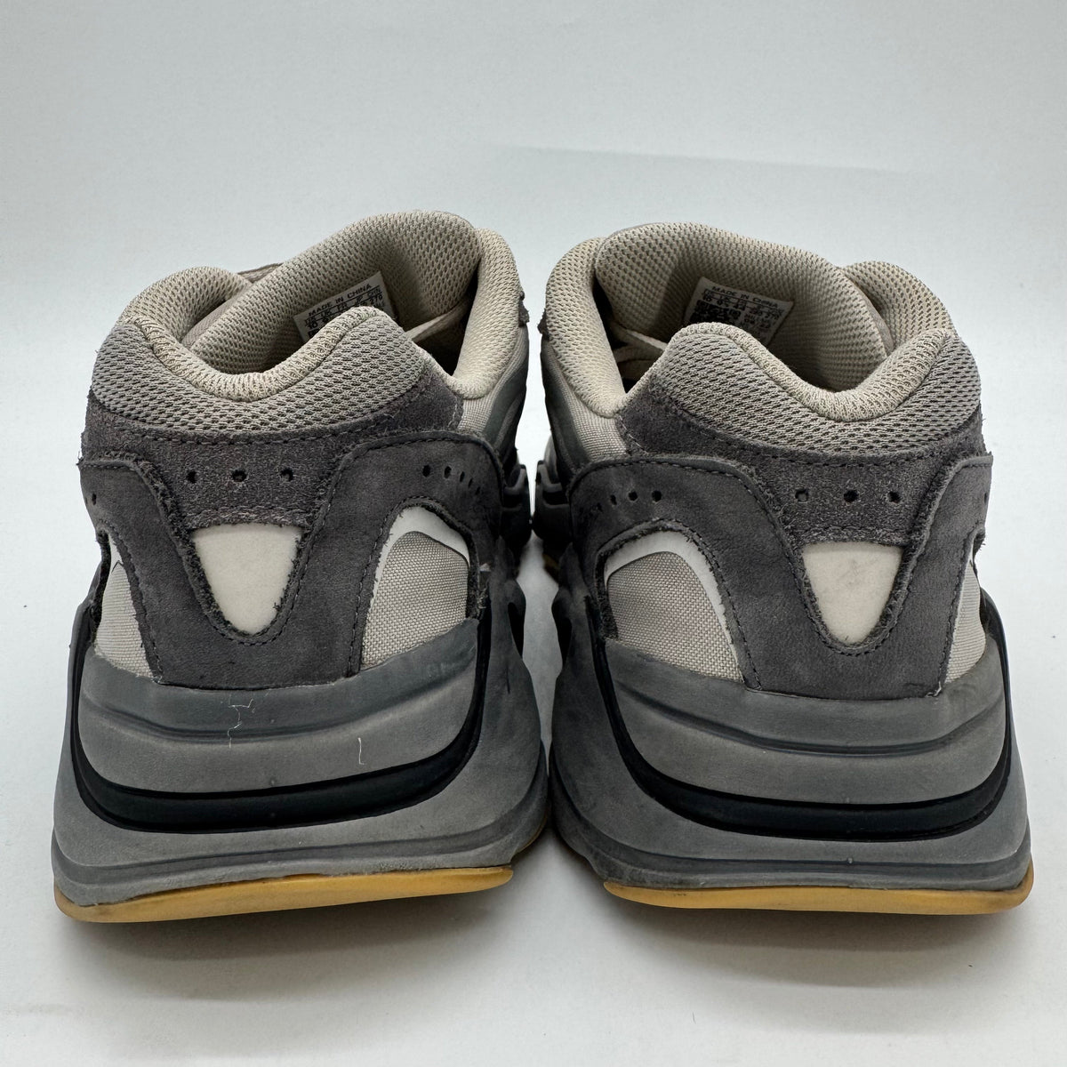 Adidas Yeezy Boost 700 V2 Tephra