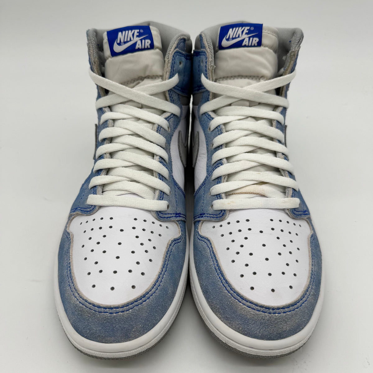 Jordan 1 High Hyper Royal Smoke Grey