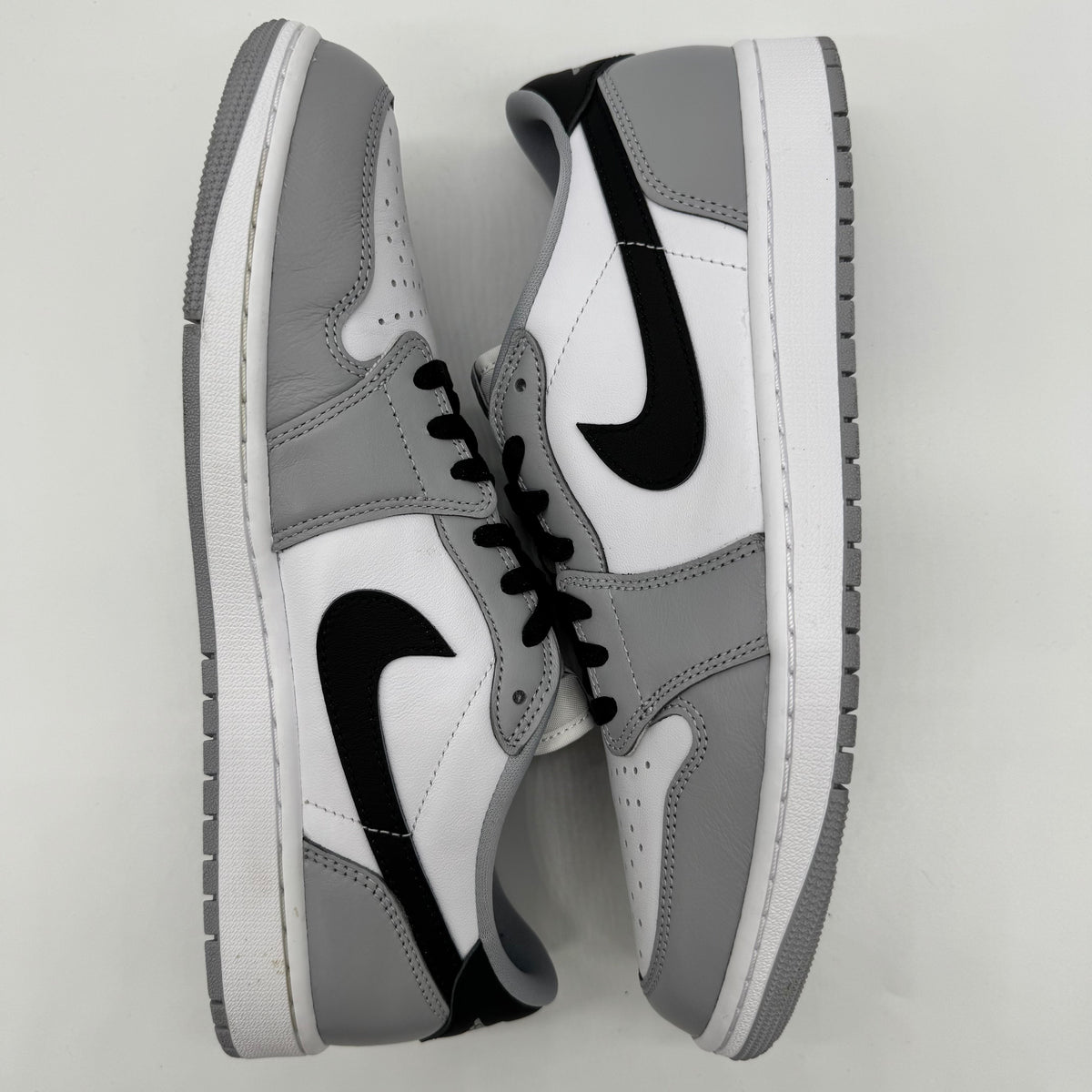 Jordan 1 Low OG Barons
