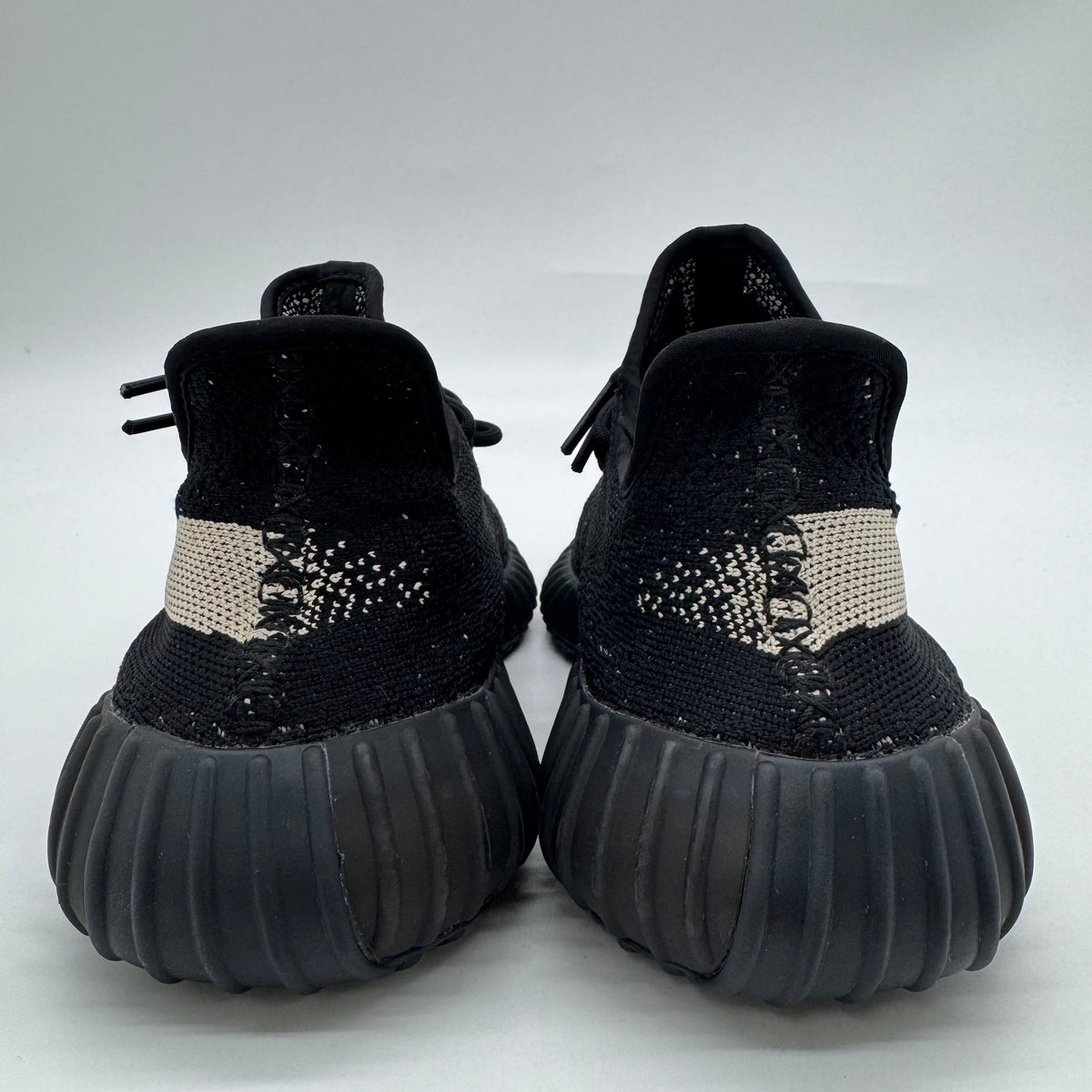 Adidas Yeezy Boost 350 V2 Core Black White