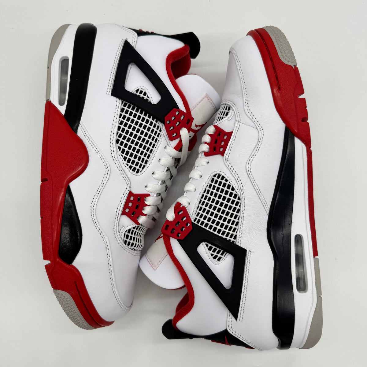 Jordan 4 Fire Red (2020)