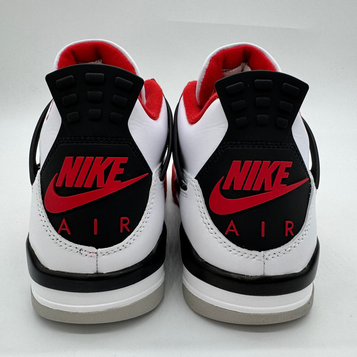 Jordan 4 Fire Red (2020)