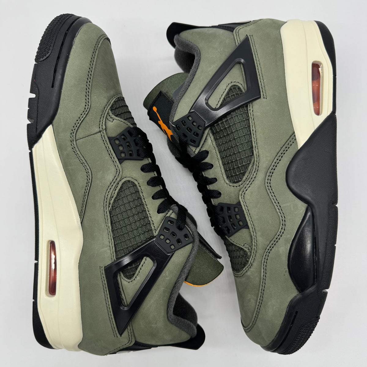 Jordan 4 OG SP Undefeated (2025)
