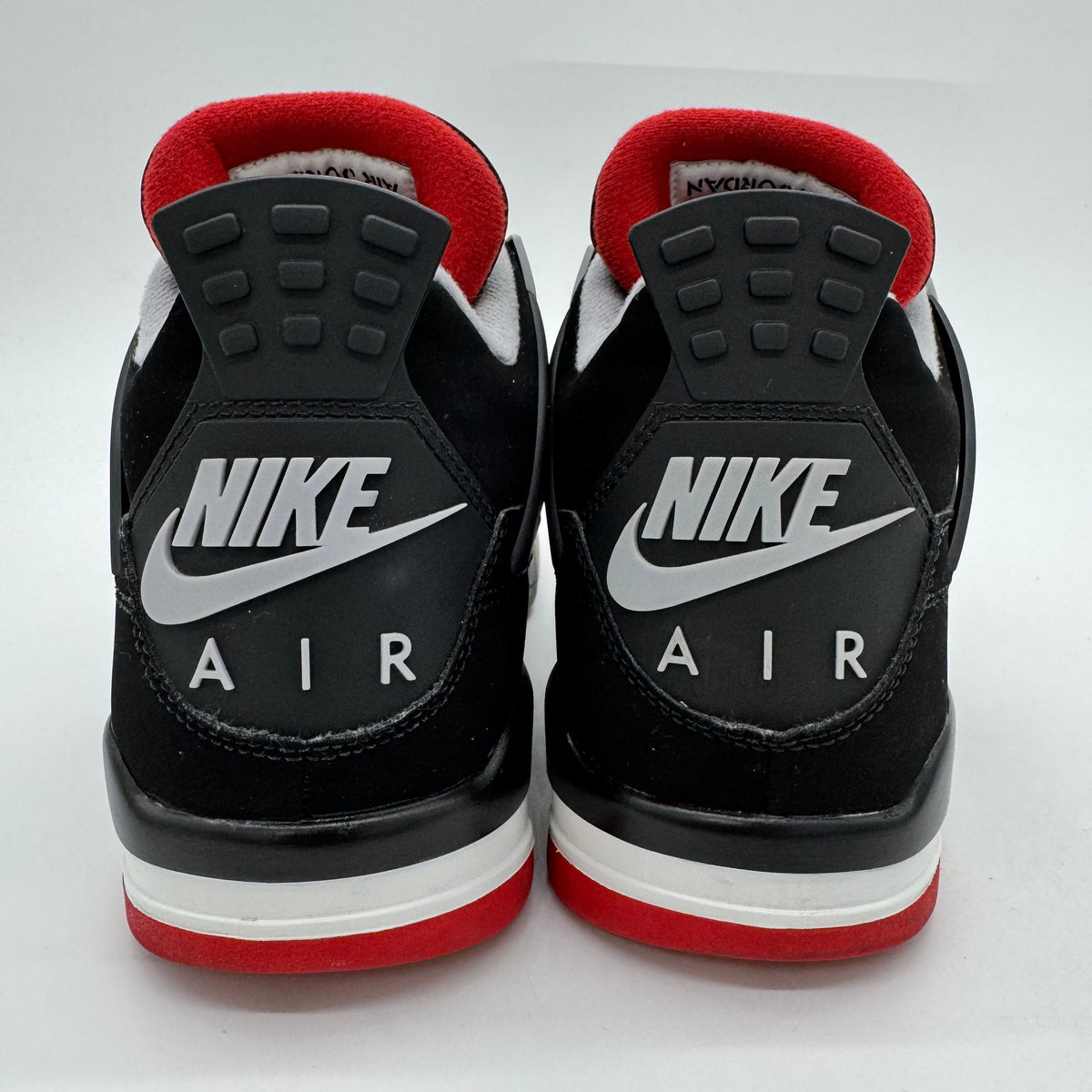 Jordan 4 Bred (2019)