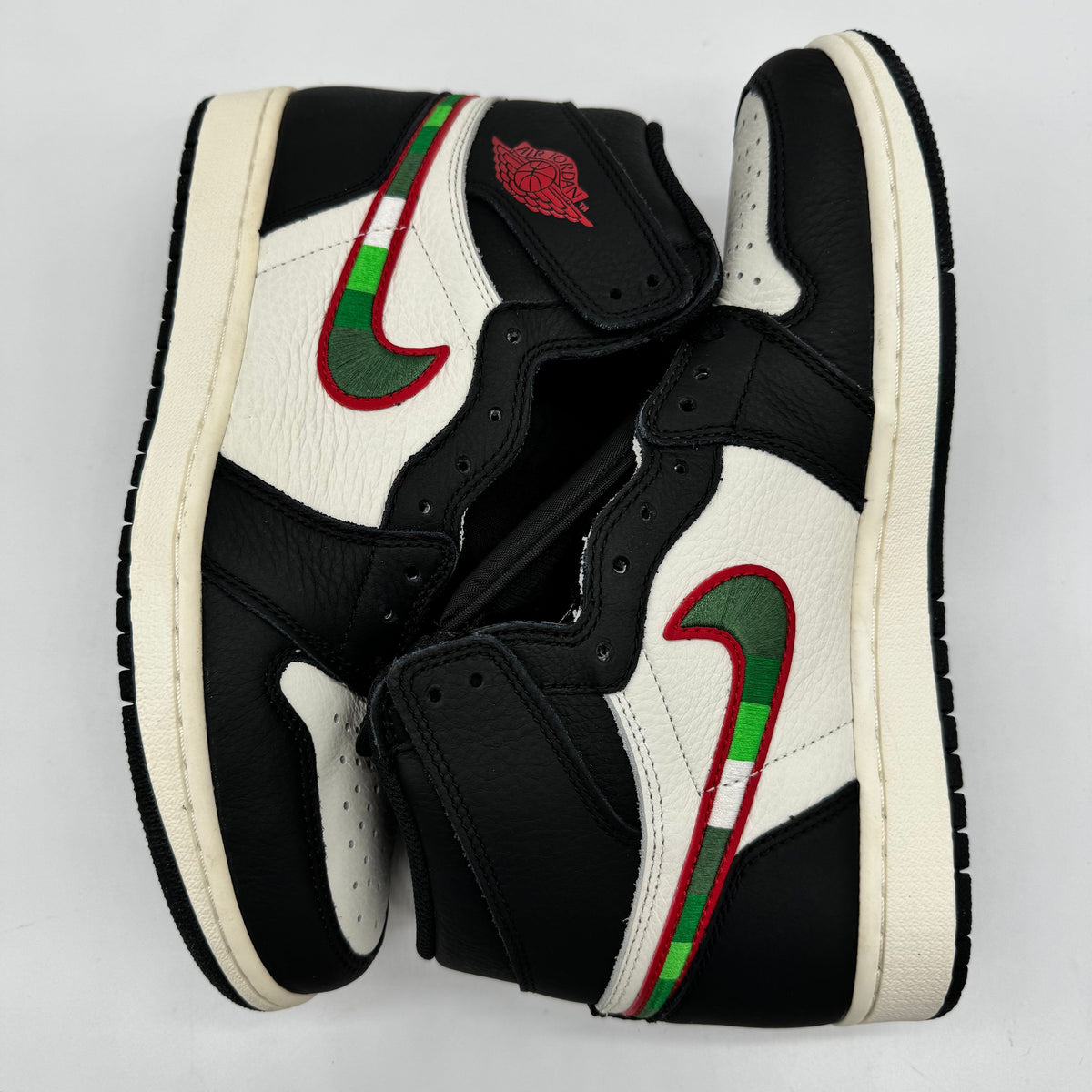 Jordan 1 High Sports Illustrated (A Star is Born)