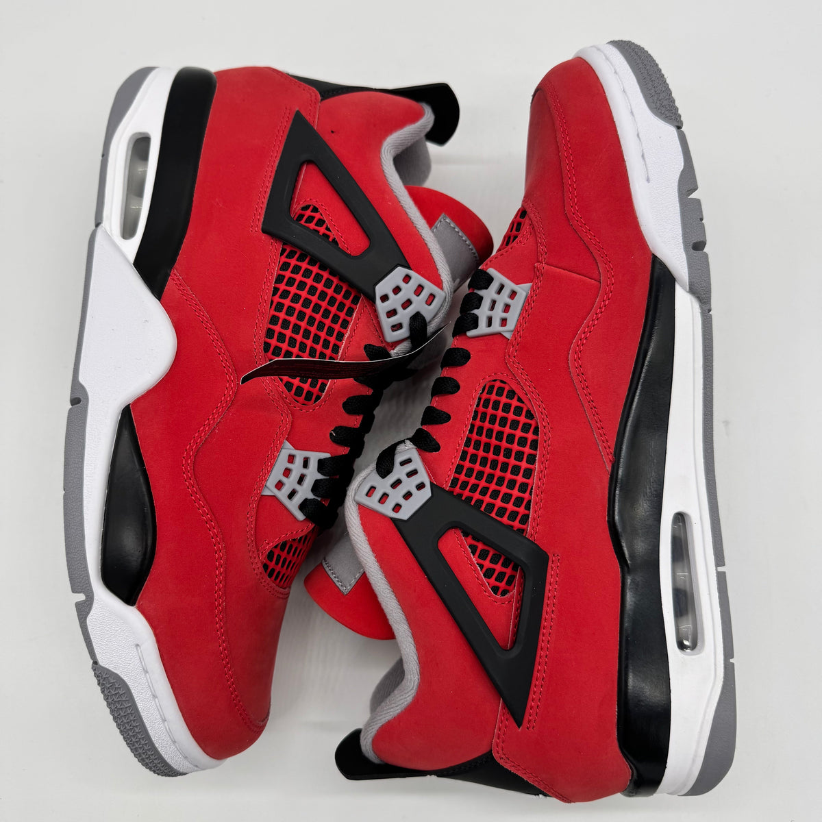 Jordan 4 Toro Bravo (2026)