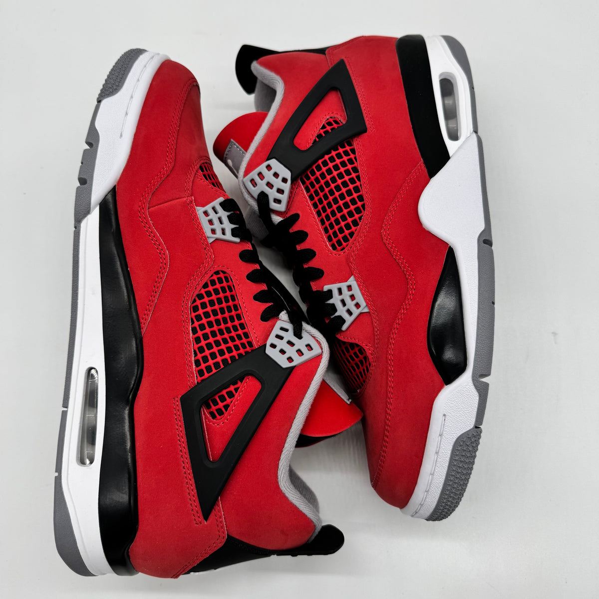 Jordan 4 Toro Bravo (2026)