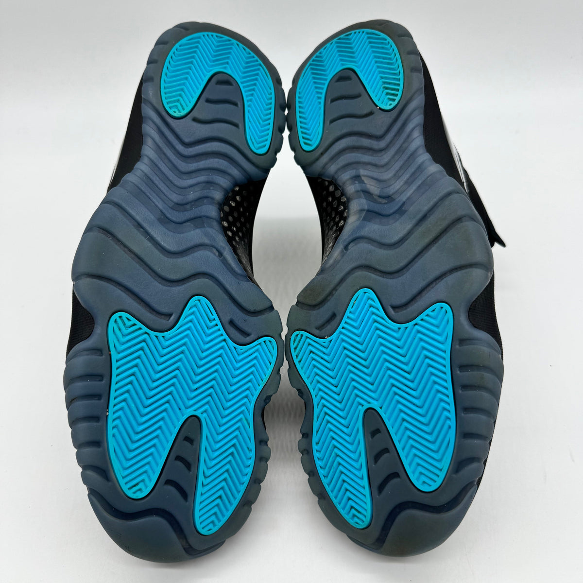 Jordan 11 Gamma Blue (2025)
