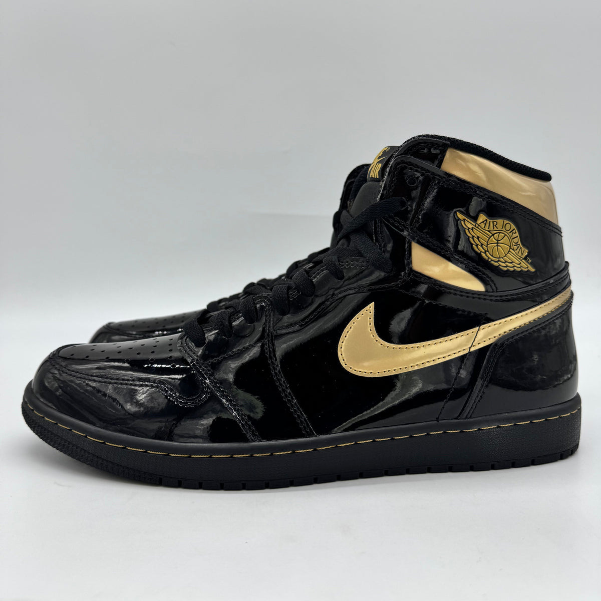 Jordan 1 High Black Metallic Gold (2020)