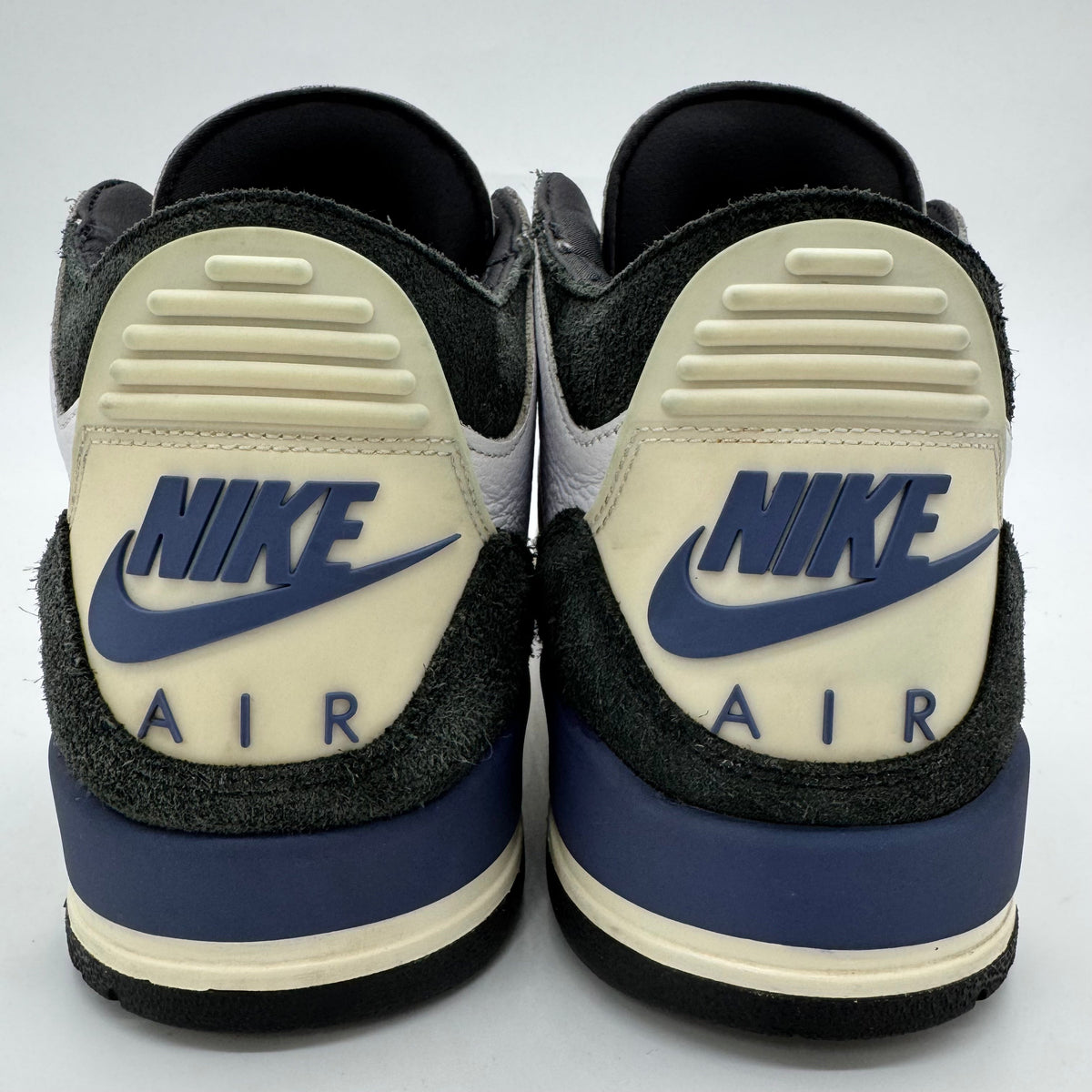Jordan 3 OG SP A Ma Maniere Diffused Blue