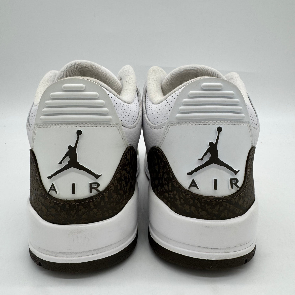 Jordan 3 Mocha (2018)