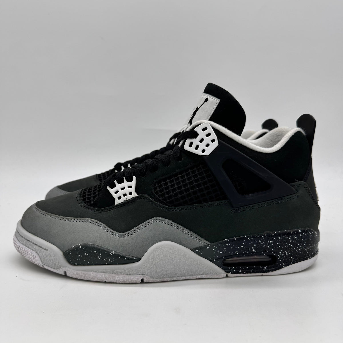 Jordan 4 Fear (2024)