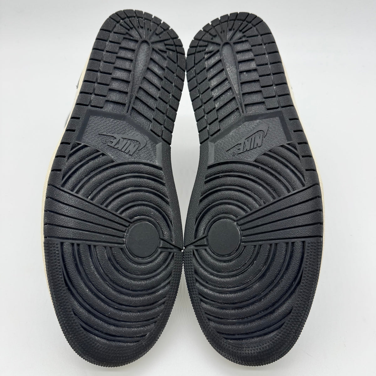 Jordan 1 High OG Washed Black