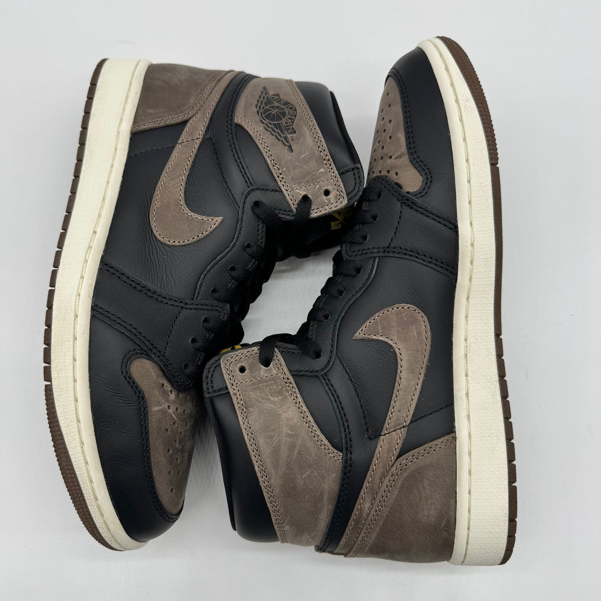 Jordan 1 High OG Palomino