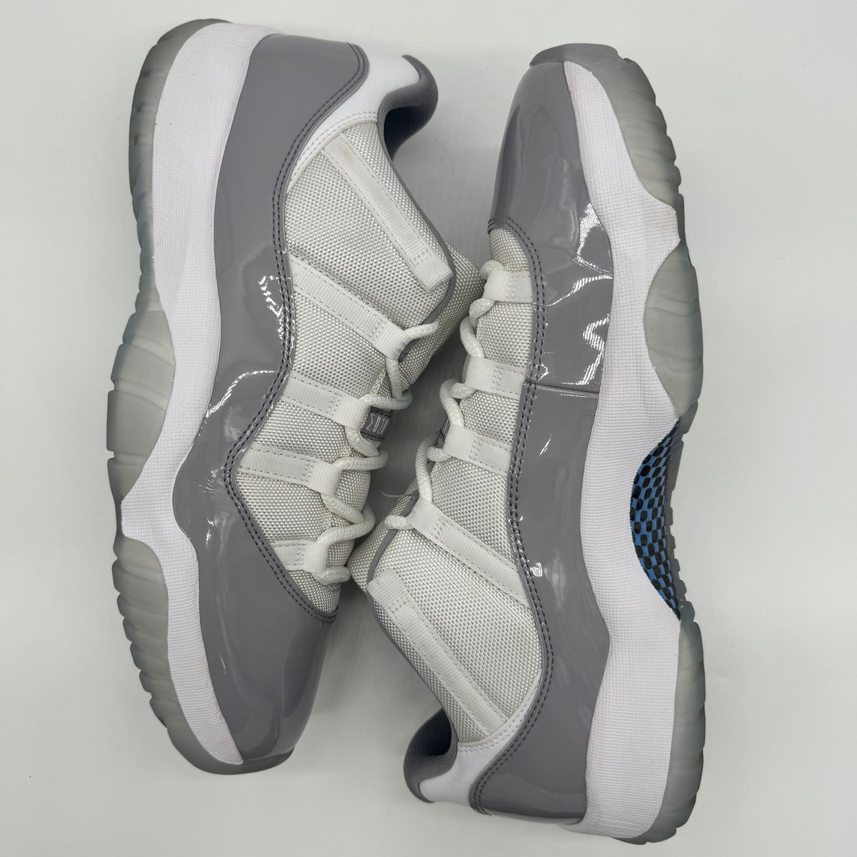 Jordan 11 Low Cement Grey