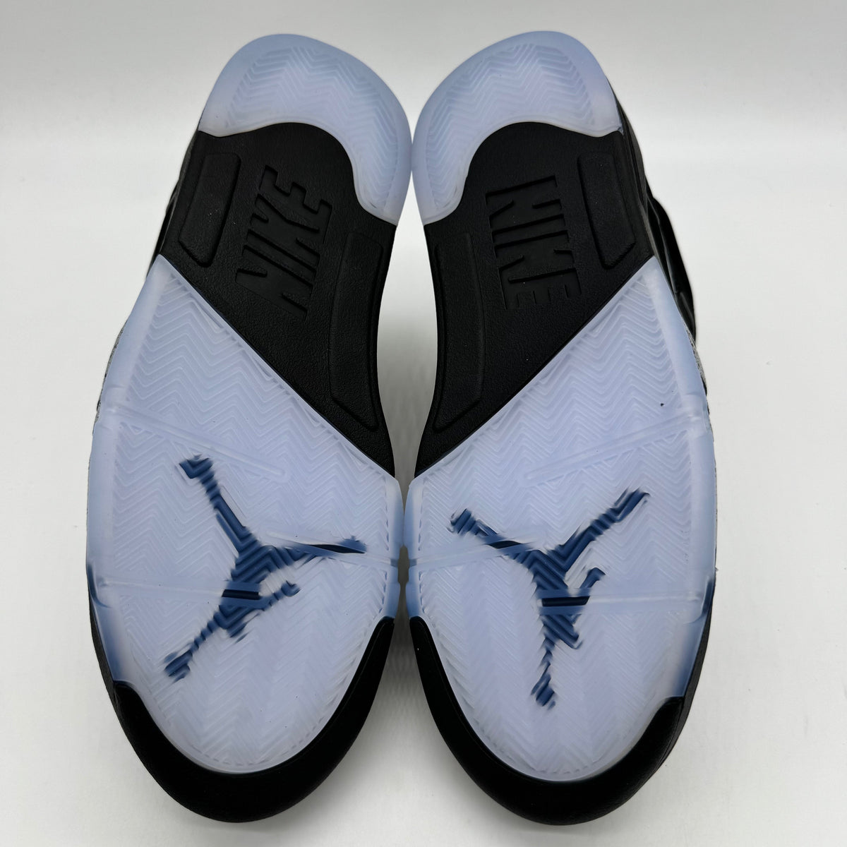 Jordan 5 OG Black Metallic Reimagined