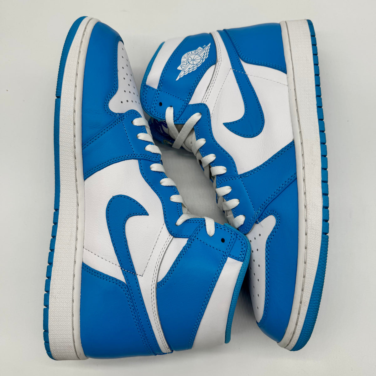 Jordan 1 High OG UNC