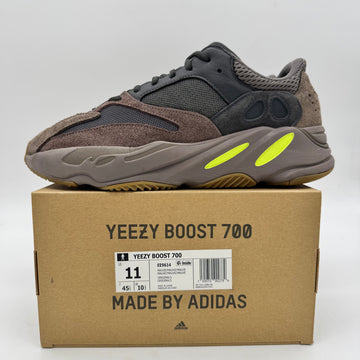 Adidas Yeezy Boost 700 Mauve
