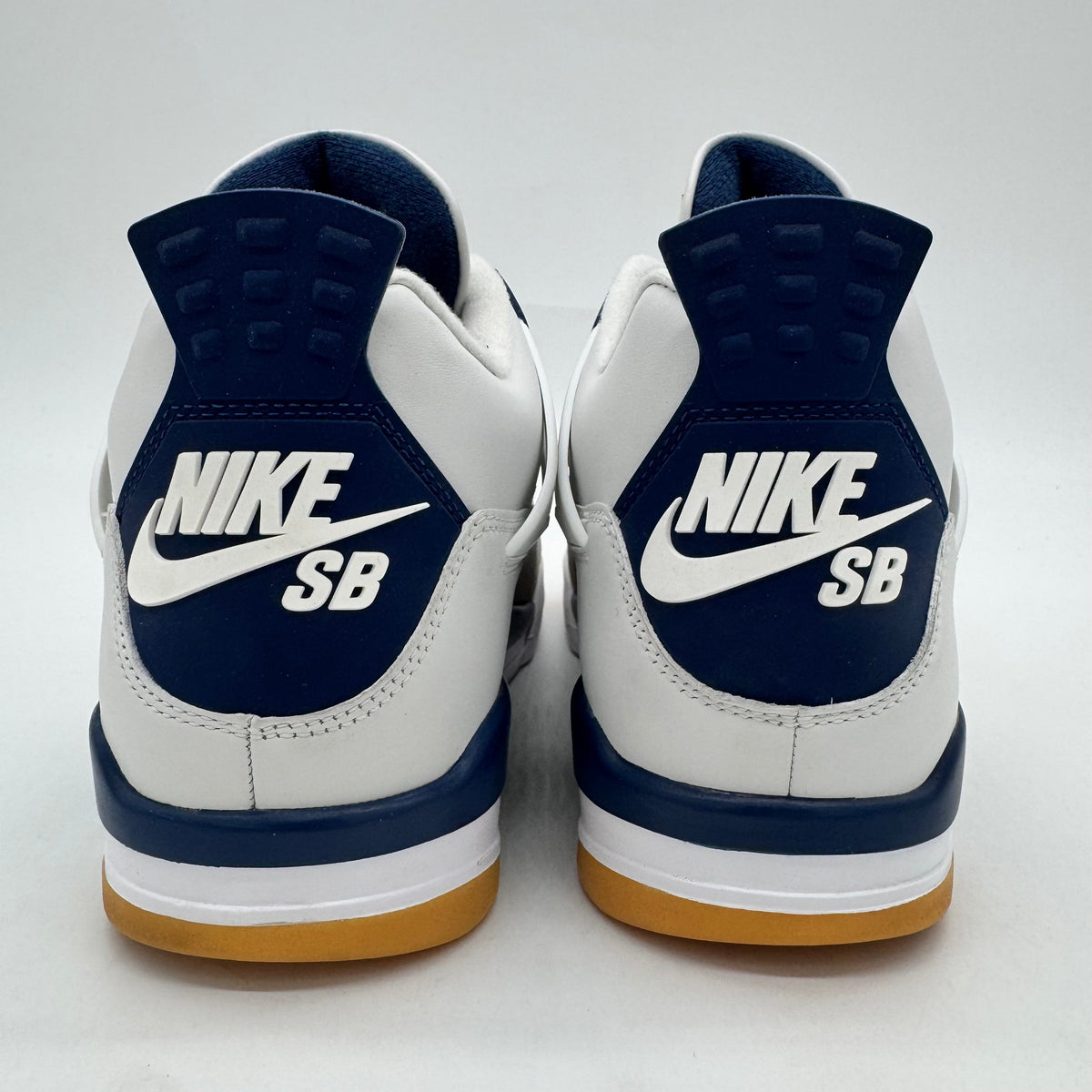 Jordan 4 SB Navy