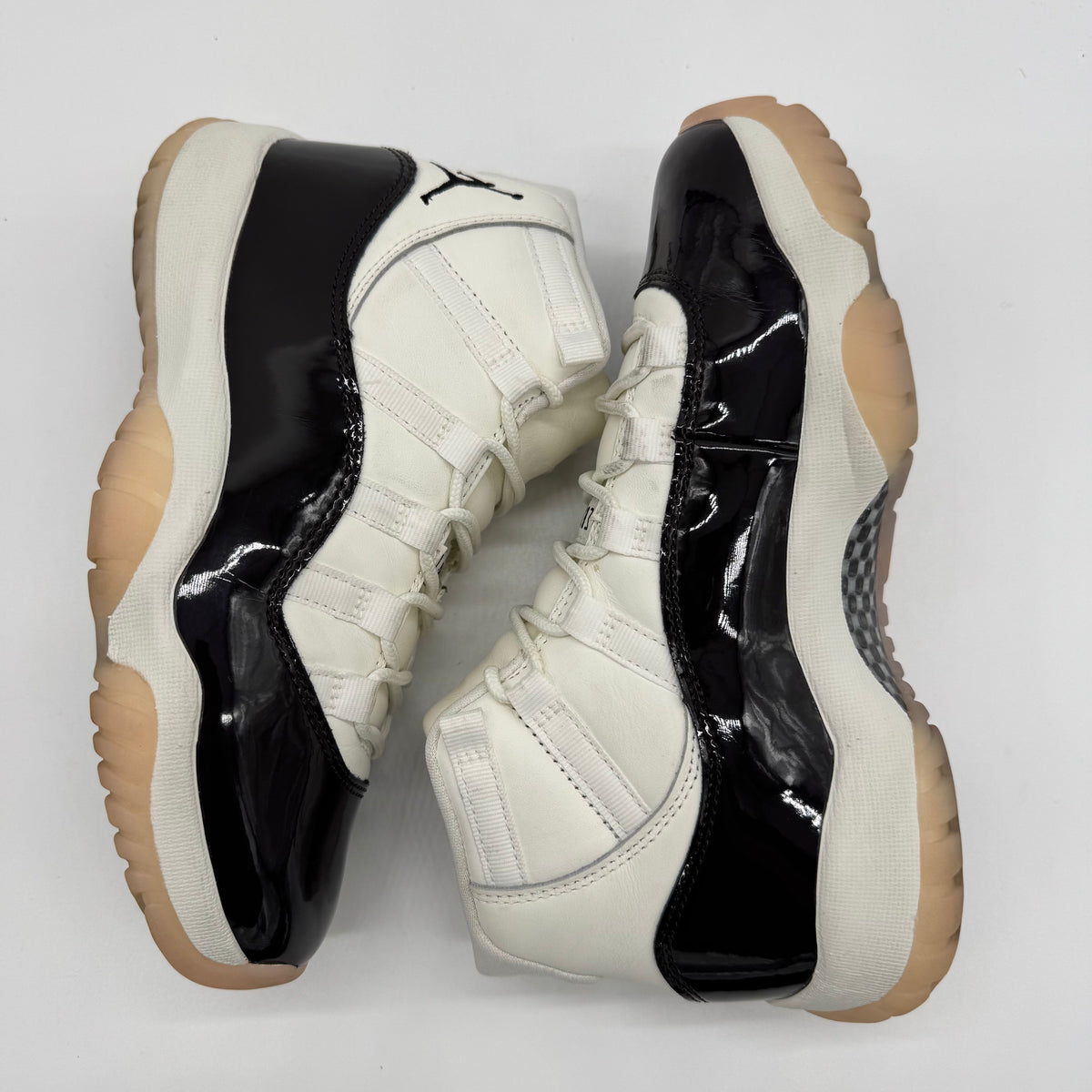 Jordan 11 Neapolitan (Women's)