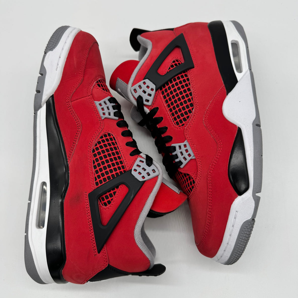 Jordan 4 Toro Bravo (2026)