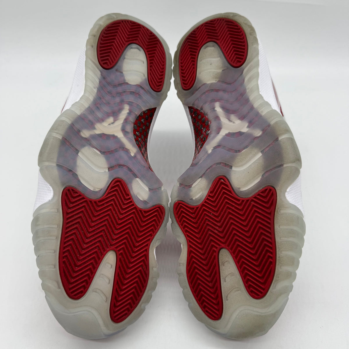 Jordan 11 Cherry (2022)