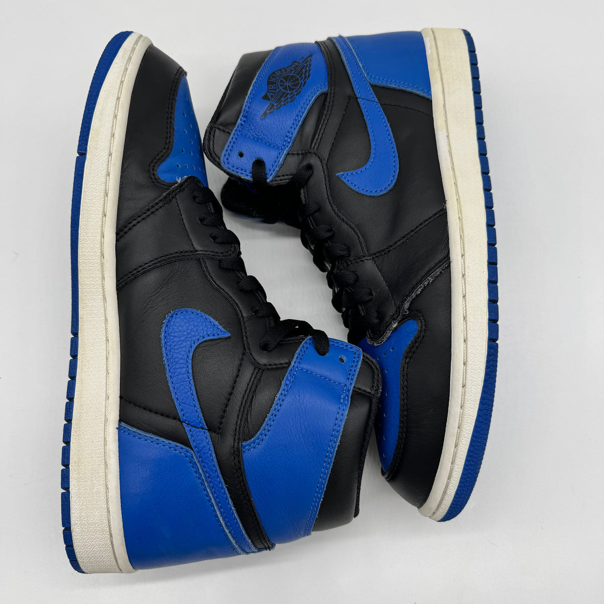 Jordan 1 Royal (2017)