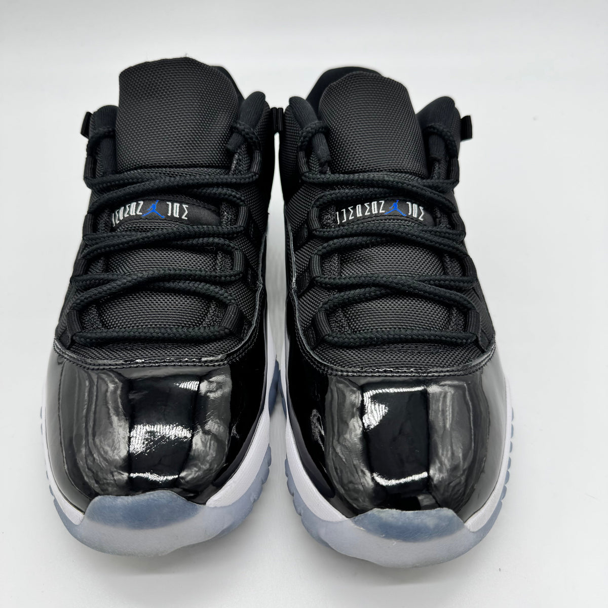 Jordan 11 Low Space Jam