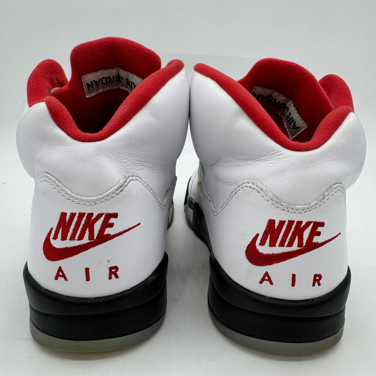Jordan 5 Fire Red Silver Tongue (2020)