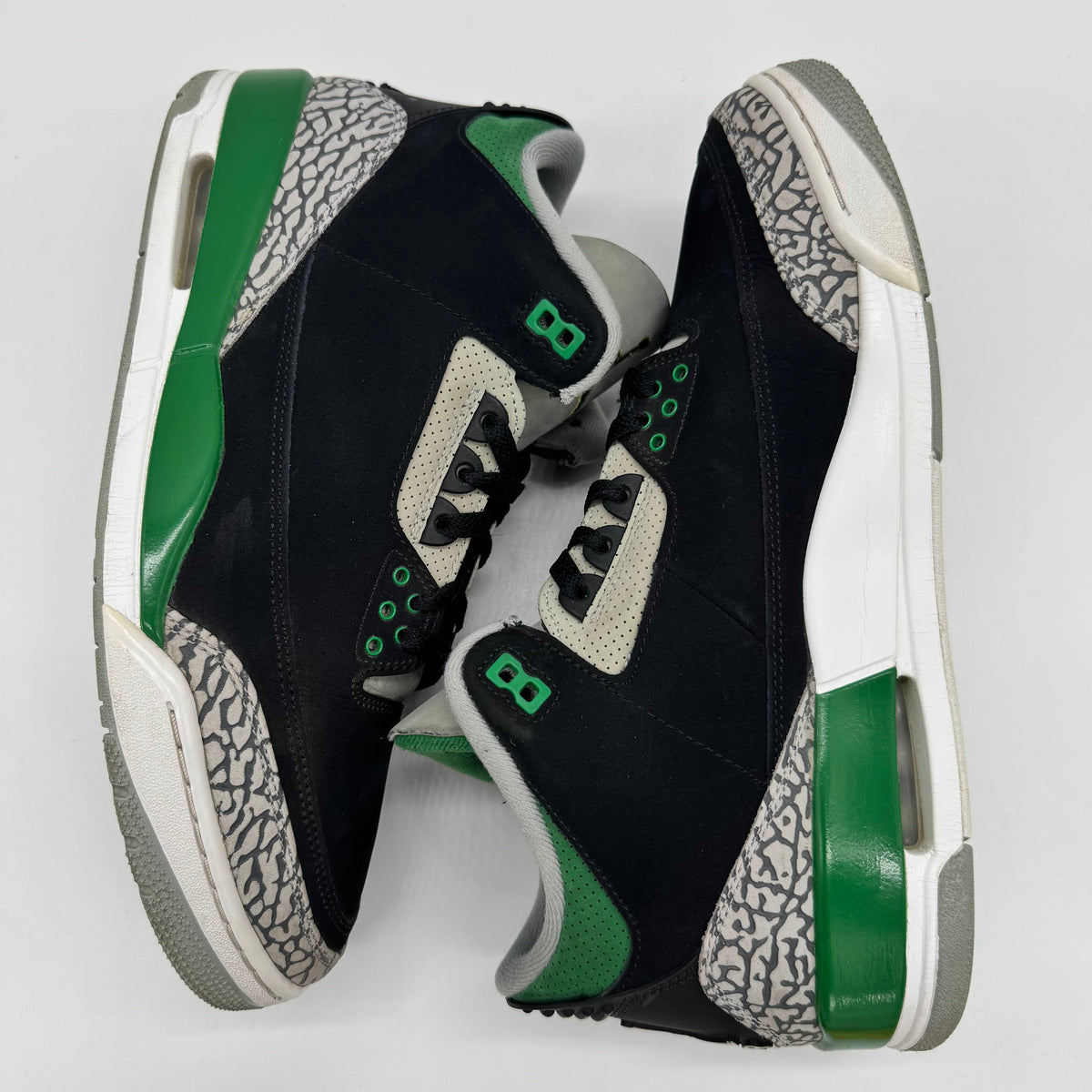 Jordan 3 Pine Green