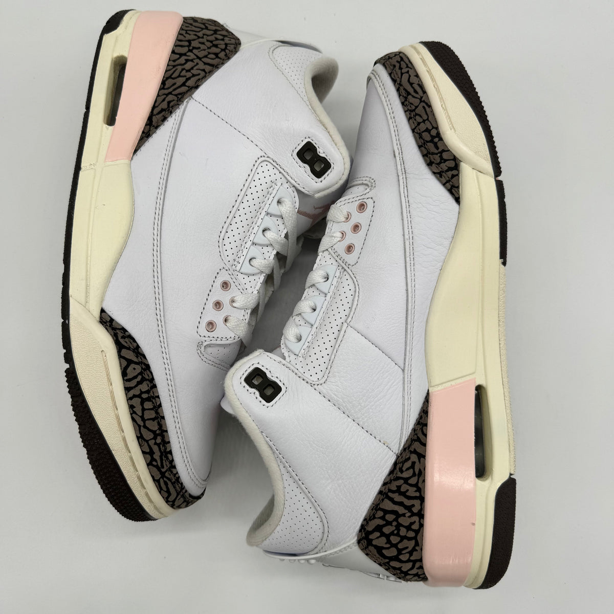 Jordan 3 Neapolitan Dark Mocha (Women's)